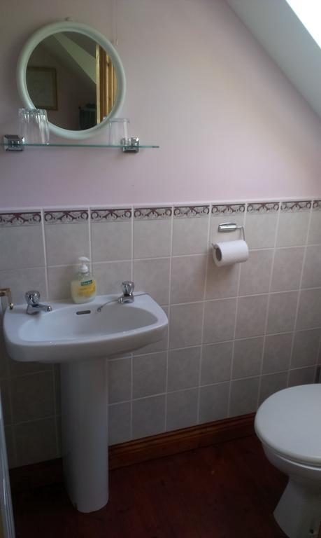רוסקרברי Ethan House B&B מראה חיצוני תמונה
